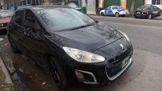 Curiosidad. Para llevarse el auto que manejaba Gustavo Candia se presentó en el lugar del crimen Lorena Verdún, ex mujer del Pájaro Cantero. Curiosidad. Para llevarse el auto que manejaba Gustavo Candia se presentó en el lugar del crimen Lorena Verdún, ex mujer del Pájaro Cantero.