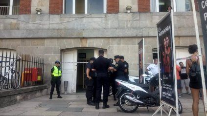 Mar del Plata sacudida por el suicidio de un actor en un teatro Mar del Plata sacudida por el suicidio de un actor en un teatro