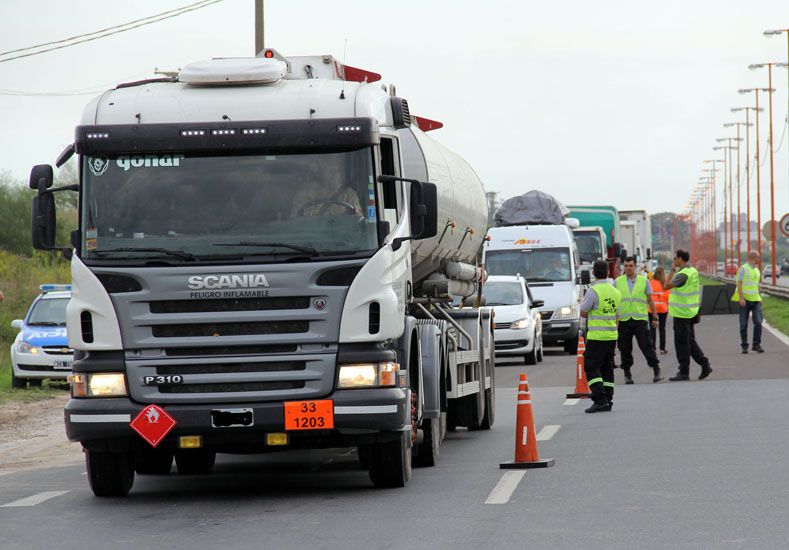 Buscan profundizar los controles a camioneros que ingresen a Santa Fe a trav&eacute;s de la ejecuci&oacute;n de 