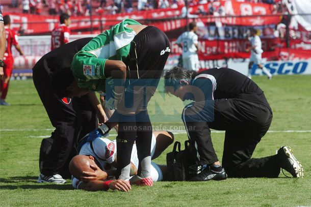 Una seria lesi&oacute;n acort&oacute; el paso por Col&oacute;n del uruguayo Javier Chevant&oacute;n.