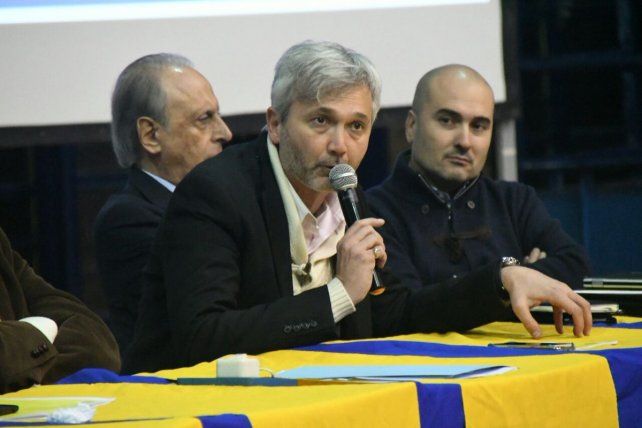 Ricardo Carloni dijo que los clubes de Santa Fe están representados en el Comite Ejecutivo de la AFA por los clubes de Rosario
