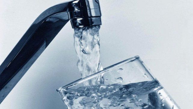 El proyecto de ley alcanza al servicio de agua potable que presta Aguas Santafesinas y las cooperativas de las peque&ntilde;as localidades de la provincia.