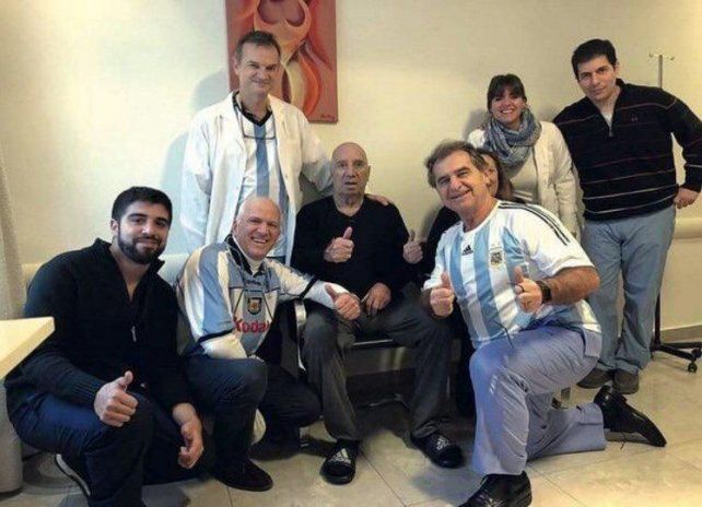 Carlos Bilardo, junto a parte del plantel de Argentina que fue campeón mundial en México 1986.
