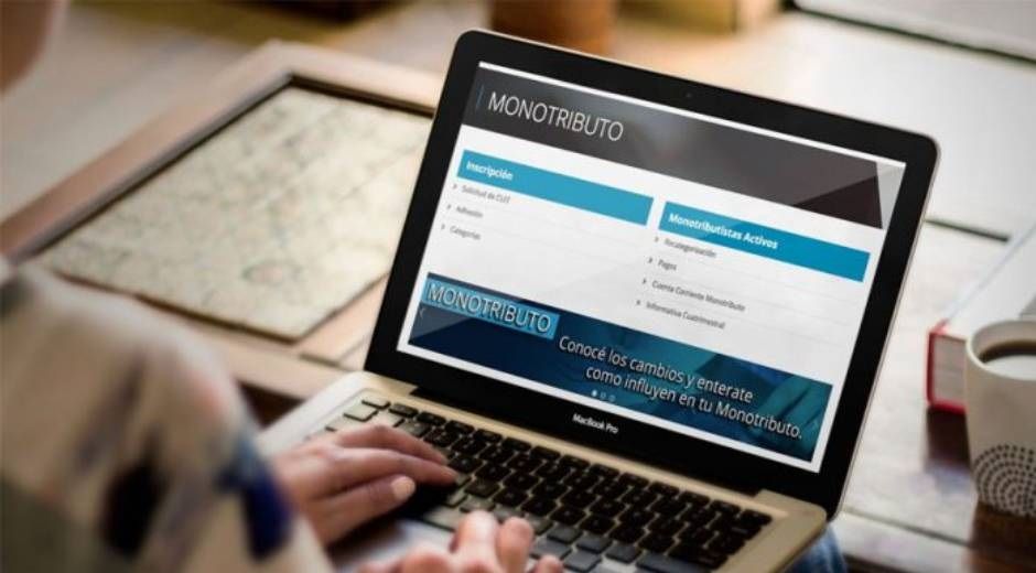 Monotributistas. Uno de los sectores alcanzados por el beneficio de los 10 mil pesos