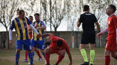 con 40 anos, adrian bastia sigue jugando con 40 anos, adrian bastia sigue jugando