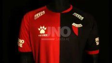kelme sacudio las redes al presentar la nueva camiseta titular de colon kelme sacudio las redes al presentar la nueva camiseta titular de colon
