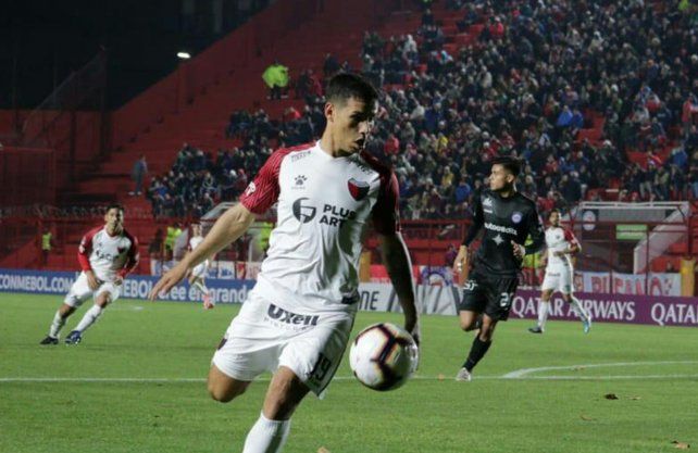 "Nunca habl&eacute; con el presidente (Jos&eacute;) Vignatti sobre el precio de Alex", dijo&nbsp;Gustavo Ghezzi