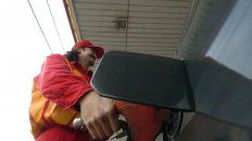 Playeros.Según el sindicato, en la Santa Fe y zona hay aproximadamente 600 trabajdores. Playeros.Según el sindicato, en la Santa Fe y zona hay aproximadamente 600 trabajdores.