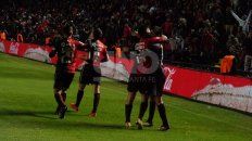 morelo volvio a ser el heroe para que colon venza a gimnasia y le ponga fin a la malaria morelo volvio a ser el heroe para que colon venza a gimnasia y le ponga fin a la malaria