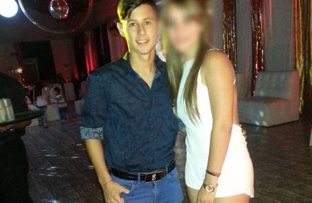 El joven se entregó en fiscalía luego de permanecer prófugo.