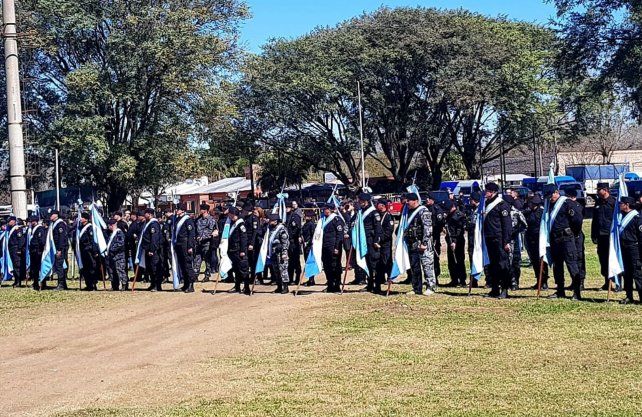 La polic&iacute;a de Santa Fe conmemor&oacute; su 155 aniversario