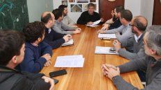 El intendente electo presidió una reunión con referentes del Frente Progresista de la ciudad de Santa Fe. El intendente electo presidió una reunión con referentes del Frente Progresista de la ciudad de Santa Fe.