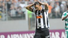 otra baja de peso en atletico mineiro para el duelo ante colon otra baja de peso en atletico mineiro para el duelo ante colon