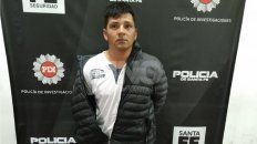 Peralta fue recapturado en la ciudad de Rosario. Peralta fue recapturado en la ciudad de Rosario.