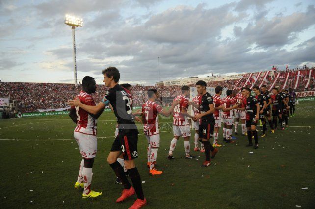 Uni&oacute;n y Col&oacute;n podr&iacute;an jugar dos Cl&aacute;sicos Santafesinos en lo que resta de 2020.