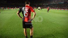 colon se arrastro en la cancha y sello el ano en santa fe perdiendo con aldosivi colon se arrastro en la cancha y sello el ano en santa fe perdiendo con aldosivi