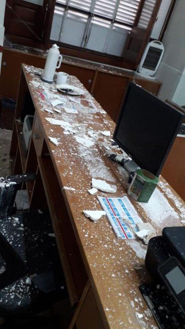 Imágenes de cómo quedó Casa de Gobierno en Santa Fe, tras el temporal de lluvia. 