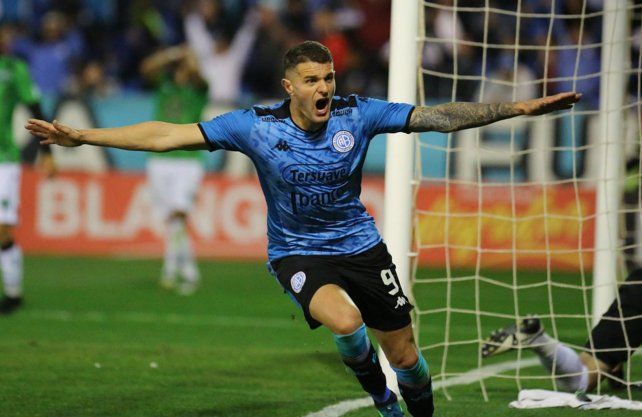 Pablo Vegetti, que es goleador de Belgrano, tuvo un pobre paso por Colón, con dos goles en 18 partidos