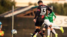gano el leverkusen con gol de alario y debut de palacios gano el leverkusen con gol de alario y debut de palacios