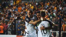 guarani y barcelona de ecuador debutaron con el pie derecho guarani y barcelona de ecuador debutaron con el pie derecho