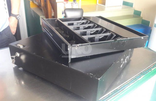 El comercio que fue blanco de los delincuentes.