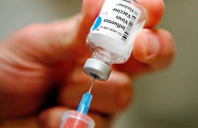 Se triplicó la demanda en farmacias de vacunas antigripales y no se consigue en forma particular