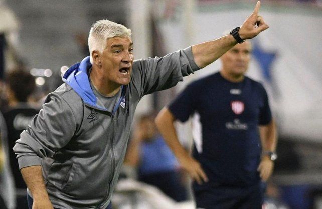 Omar De Felippe es uno de los candidatos a dirigir a Uni&oacute;n. 