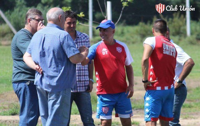 Luis Spahn tiene la tarea de encontrarle reemplazante a Madel&oacute;n como DT de Uni&oacute;n.