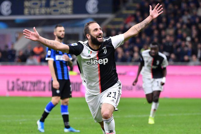 Gonzalo Higua&iacute;n dio negativo de coronavirus y dejar&aacute; Italia hasta que sea requerido por Juventus.