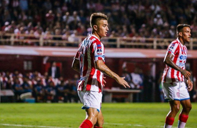 Franco Calder&oacute;n se refiri&oacute; a c&oacute;mo marchan los entrenamientos y revel&oacute; que extra&ntilde;a jugar en cancha de Uni&oacute;n.