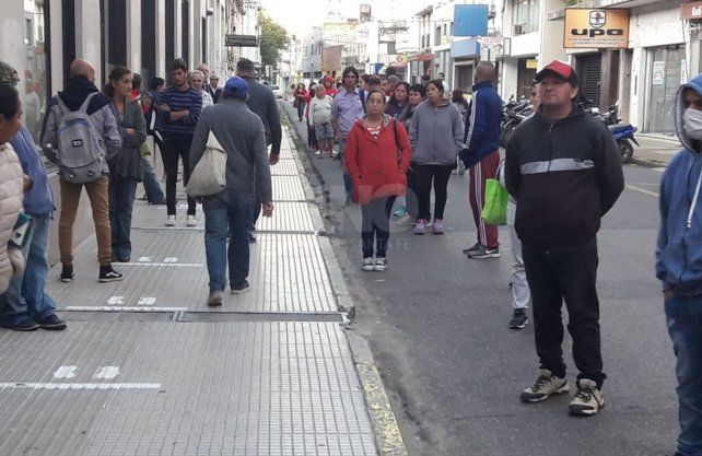 Reapertura de los bancos en Santa Fe durante la cuarentena 