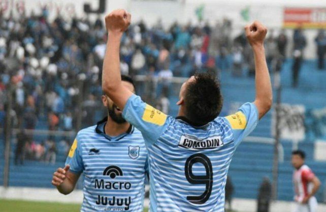 Daniel Ju&aacute;rez ya palpita su salto a Primera Divisi&oacute;n en Uni&oacute;n. T&eacute;lam