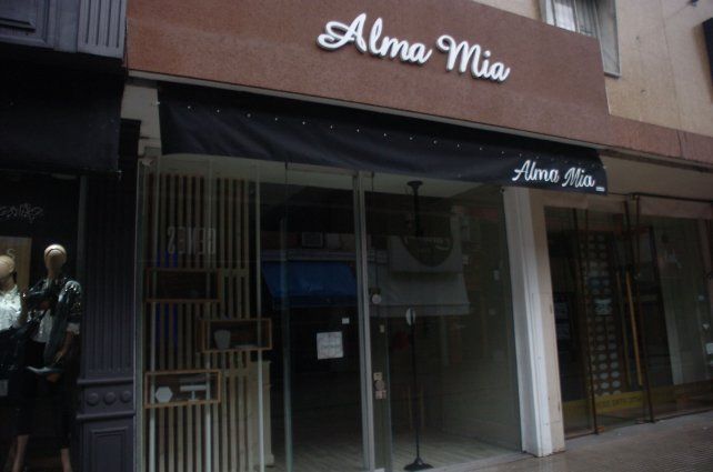Angustiante. Es la situación de los comercios, con las puertas cerradas desde hace más de un mes. 