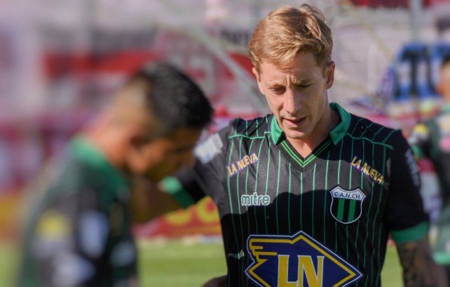 Facundo Castill&oacute;n pidi&oacute; a AFA que no se saquen los descensos.