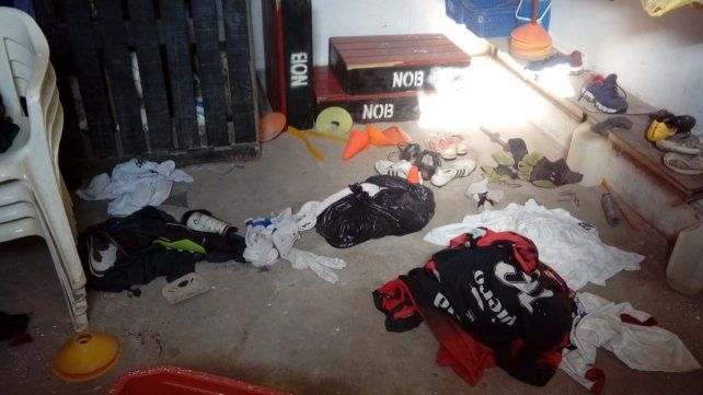 El vestuario de&nbsp;Newell's de barrio Roma fue el blanco de los robos.