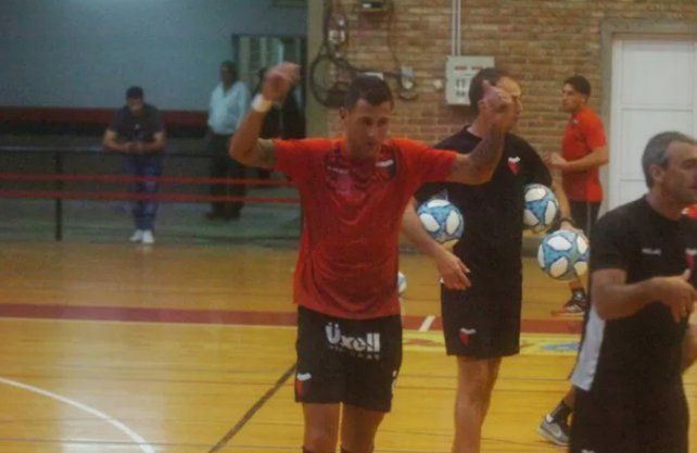 El defensor de Col&oacute;n, Bruno Bianchi,&nbsp;"tiene problemas de cobro", dijo Roberto San Juan.