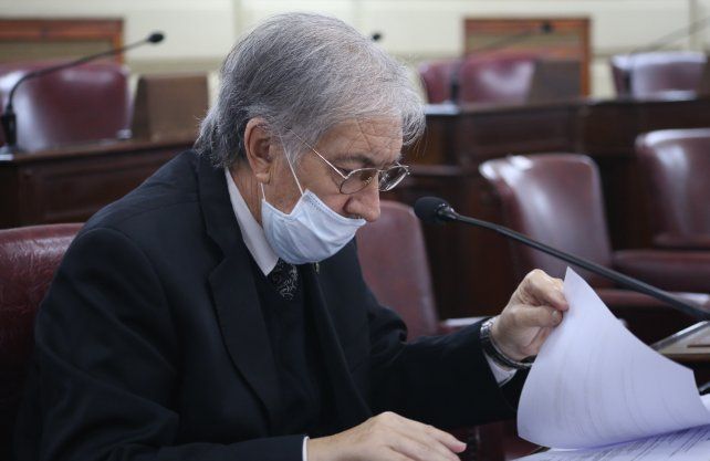 El senador Justicialista por 9 de Julio fue el primero en apuntar contra la figura del ministro de Seguridad de la provincia, Marcelo Sain.