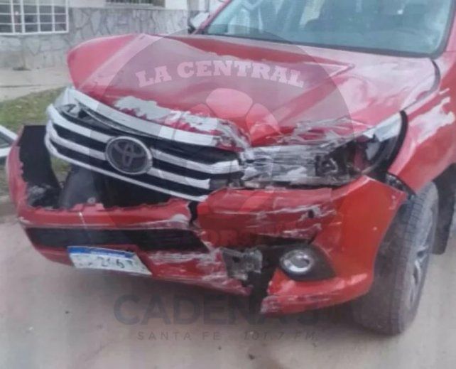 Los da&ntilde;os que sufri&oacute; la camioneta de Jos&eacute; Vignatti. Foto: La Central Deportiva.