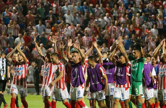 Los dirigentes de Unión tienen al plantel al día, y la semana que viene comenzarán a pagarles a los que menos cobran.