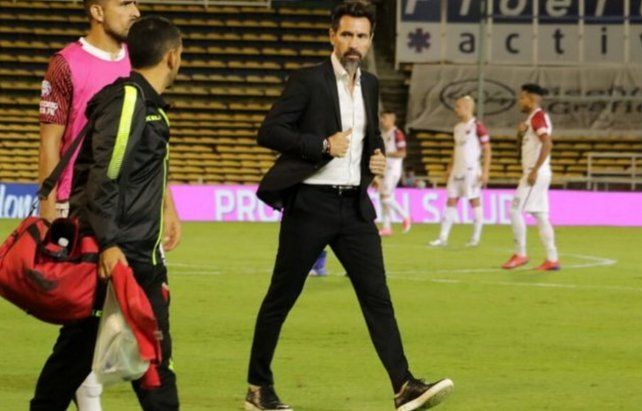 Eduardo Domínguez estaría preparando la vuelta a Santa Fe