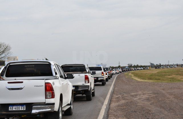 Michlig acompañó la caravana de protesta contra el gobierno de Santiago del Estero