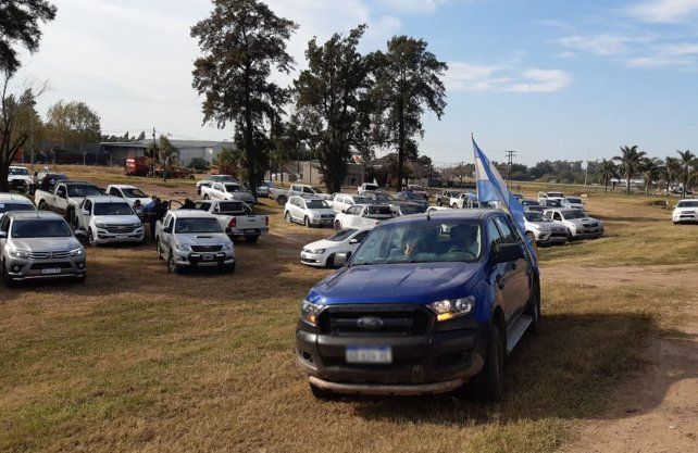 Michlig acompañó la caravana de protesta contra el gobierno de Santiago del Estero