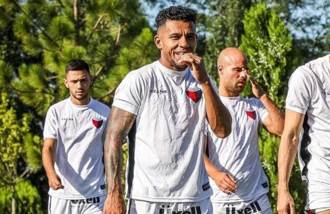 Colón tendría una deuda con el colombiano Wilson Morelo. Prensa Colón