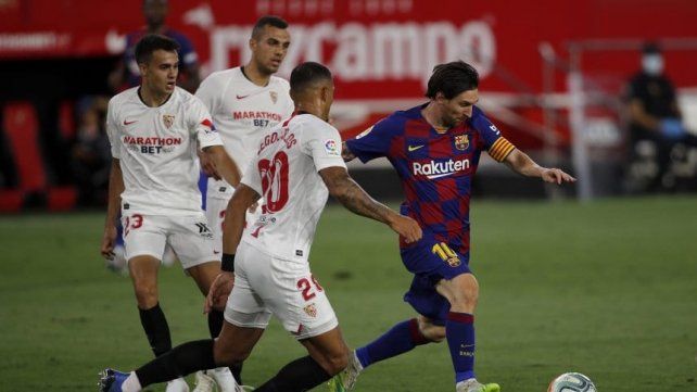 Messi no pudo llegar al gol 700 en el empate sin goles entre Barcelona y Sevilla.