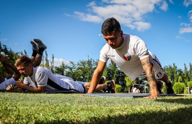 Eduardo Dom&iacute;nguez lleg&oacute; a Santa Fe para estar m&aacute;s cerca de los jugadores de Col&oacute;n
