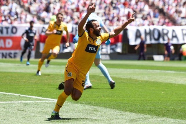 El presente de Lucas Gamba est&aacute; en Central, aunque dijo que en un futuro quiere volver a Uni&oacute;n.