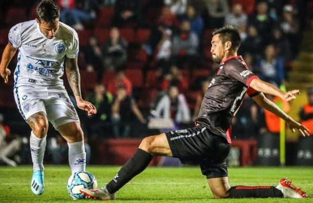 Marcelo Estigarribia es uno de los jugadores que está entre los contratos a renovar. Prensa Colón