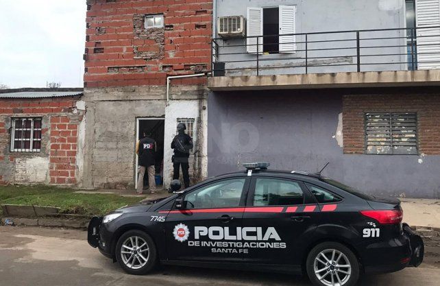 Los allanamientos en barrio Los Hornos.