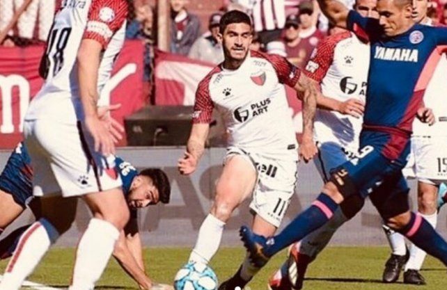 Mientras espera una oferta de Col&oacute;n, Guillermo Celis volver&aacute; a Colombia.