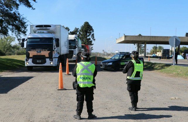 Controles en el Túnel Subfluvial, uno de los puntos clave de los operativos de seguridad en la provincia.